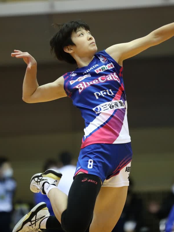 ヴィクトリーナ姫路佐々木千紘、元久光スプリングス石井優希の